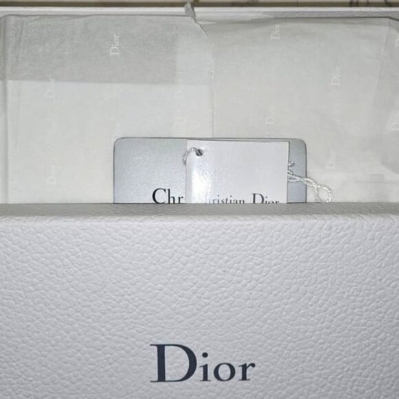 Christian Dior Addict Rendez Vous Wallet on Chain - Picture 2 of 6